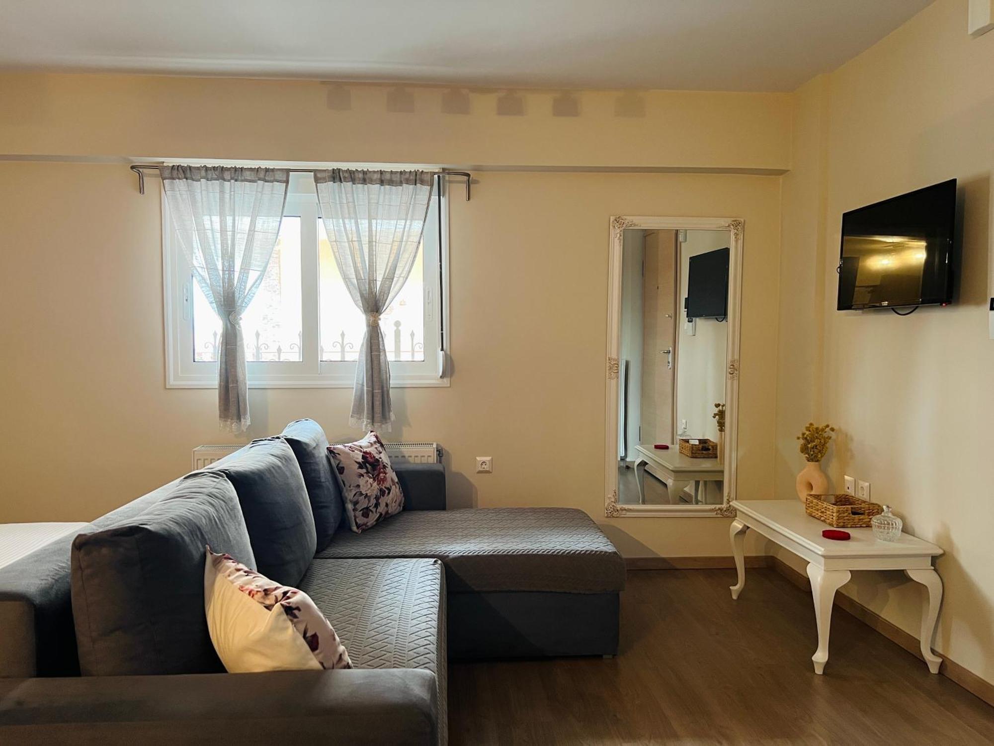 Vasilias Home Near Ath Airport Koropíon Buitenkant foto